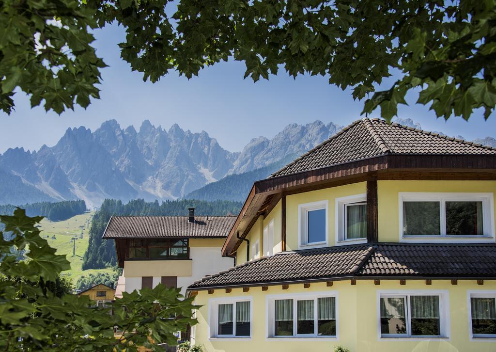 Hotel Baranci San Candido Exterior foto